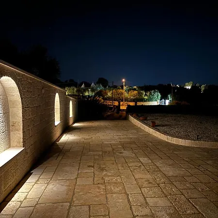 Casa de Férias Trulli La Quercia Del Nonno Locorotondo